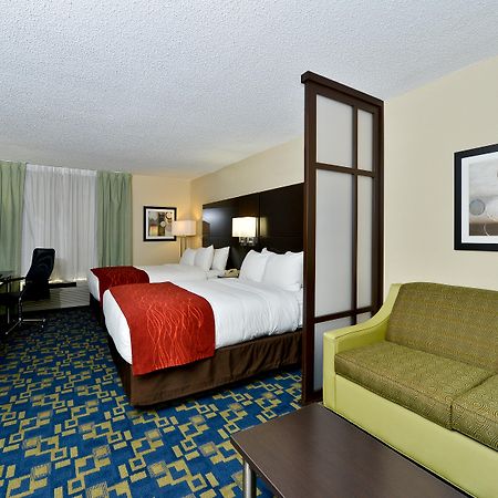 Comfort Inn & Suites Near Universal Orlando Resort-Convention Ctr Extérieur photo